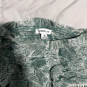 O'Neill Green and White Abstract-Print Shorts